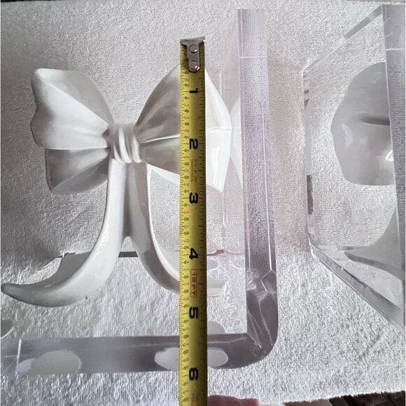 PAIR LUCITE Bookends White High Gloss Bow Modern Contemporary Feminine Designer - Picture 7 of 12